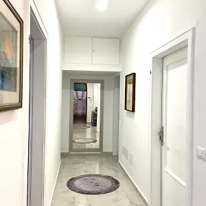 Affittacamere A-b House, Padova
